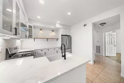 28 Tierra Montanosa, Rancho Santa Margarita, CA 92688 - Photo 8