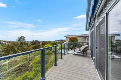 101 Mira Adelante, San Clemente, CA 92673 - Photo 4