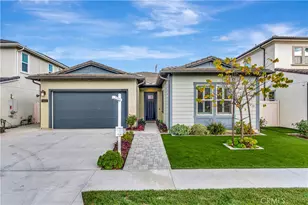 14432 Windfall Ln, Huntington Beach, CA 92647 - Photo 2