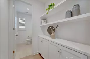 14432 Windfall Ln, Huntington Beach, CA 92647 - Photo 8