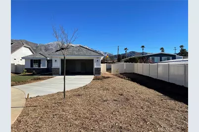 10771 Stacy Circle, Yucaipa, CA 92399 - Photo 2