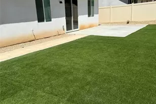 10771 Stacy Cir, Yucaipa, CA 92399 - Photo 4