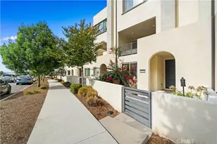 115 Episode, Irvine, CA 92618 - Photo 4