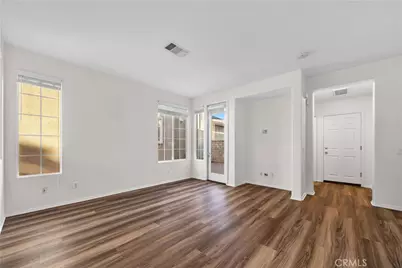 27626 Sunny Creek Drive, Valencia, CA 91354 - Photo 14