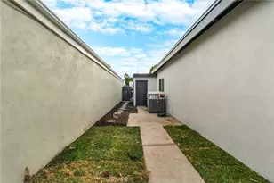 1381 Penrith, Tustin, CA 92780 - Photo 64