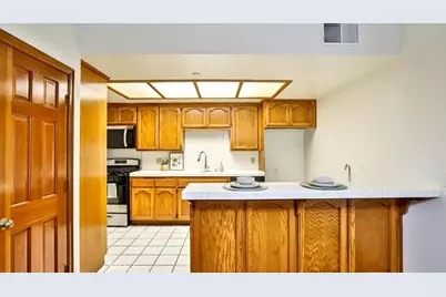 17200 Newhope #23, Fountain Valley, CA 92708 - Photo 4