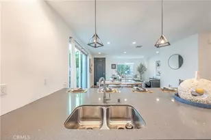 177 Frame, Irvine, CA 92618 - Photo 6