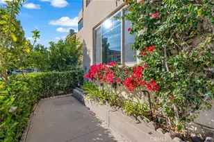 177 Frame, Irvine, CA 92618 - Photo 2