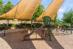 11986 Sagecrest Ct, Corona, CA 92883 - Photo 20