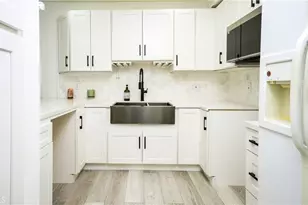 48201 Birdie Way, Palm Desert, CA 92260 - Photo 8