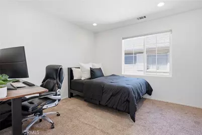 72 Sellas, Ladera Ranch, CA 92694 - Photo 18