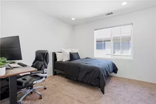 72 Sellas, Ladera Ranch, CA 92694 - Photo 18