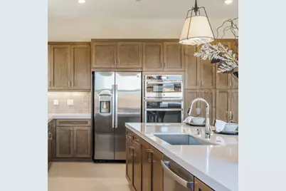 179 Merit, Irvine, CA 92618 - Photo 4