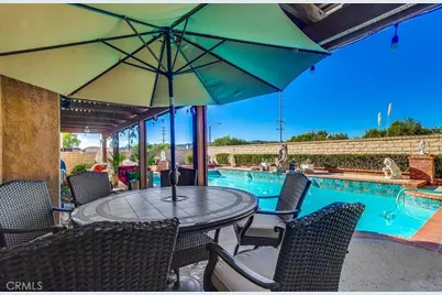 21045 Susan Carole, Saugus, CA 91350 - Photo 46