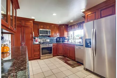 21045 Susan Carole, Saugus, CA 91350 - Photo 20