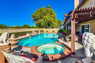 21045 Susan Carole, Saugus, CA 91350 - Photo 10