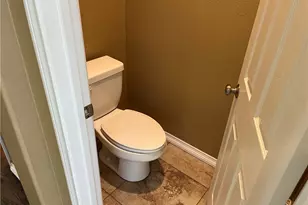 14354 Wolfhound, Eastvale, CA 92880 - Photo 38