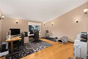 4630 Esparto Rd, Woodland Hills, CA 91364 - Photo 24