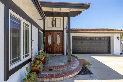 24956 Wells Fargo Drive, Laguna Hills, CA 92653 - Photo 2