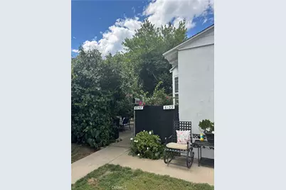 6137 Clybourn Avenue, North Hollywood, CA 91606 - Photo 2