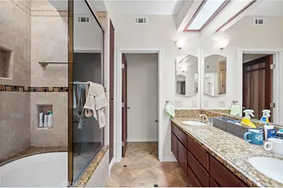 14 Scripps Aisle, Irvine, CA 92612 - Photo 28