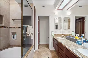 14 Scripps Aisle, Irvine, CA 92612 - Photo 28