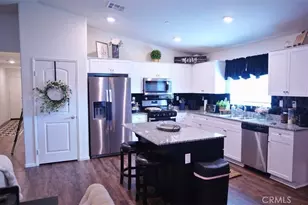 180 Boxelder Way, San Jacinto, CA 92583 - Photo 2