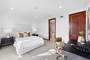 521 Kings Rd, Newport Beach, CA 92663 - Photo 34