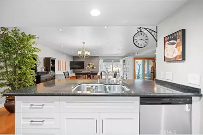 7671 Juliette Low Drive, Huntington Beach, CA 92647 - Photo 16