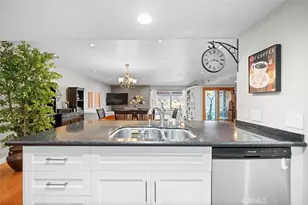 7671 Juliette Low Dr, Huntington Beach, CA 92647 - Photo 16