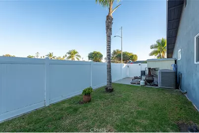 7671 Juliette Low Drive, Huntington Beach, CA 92647 - Photo 62