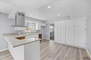 4005 Madrid Ave, Bakersfield, CA 93309 - Photo 8