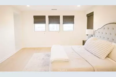 279 Barnes, Tustin, CA 92782 - Photo 16