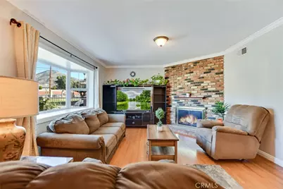 25809 Date, San Bernardino, CA 92404 - Photo 4