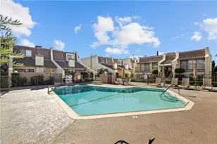 18409 Collins St, Tarzana, CA 91356 - Photo 40