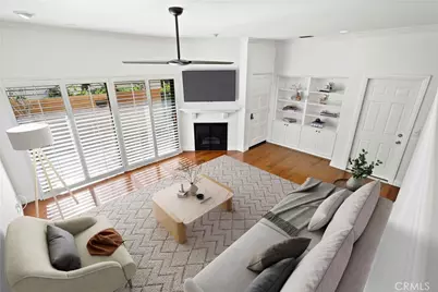 18409 Collins Street #D, Tarzana, CA 91356 - Photo 1