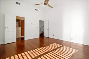 18409 Collins St, Tarzana, CA 91356 - Photo 18