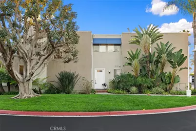 3408 Sparkler, Huntington Beach, CA 92649 - Photo 2