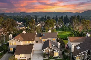 26 Windflower, Irvine, CA 92603 - Photo 2