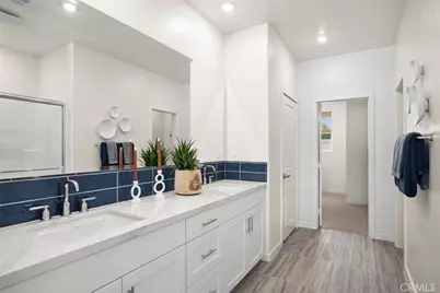 7014 Solara Way, Westminster, CA 92683 - Photo 20