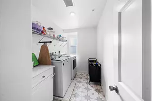 16057 Tanzinite, Chino, CA 91708 - Photo 32