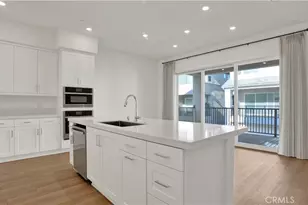 236 Knot, Irvine, CA 92618 - Photo 4