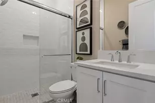 24507 Villa la Sombrilla, Valencia, CA 91354 - Photo 18