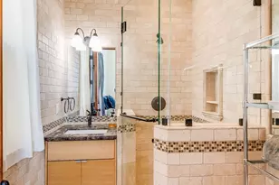 26616 Ocean View Dr, Malibu, CA 90265 - Photo 30