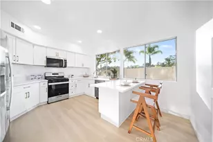 2 Via Helena, Rancho Santa Margarita, CA 92688 - Photo 20