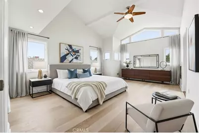 211 E Bay, Newport Beach, CA 92661 - Photo 22