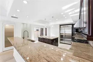 211 E Bay, Newport Beach, CA 92661 - Photo 10