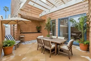 211 E Bay, Newport Beach, CA 92661 - Photo 20