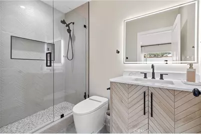 12426 Idaho Avenue, Los Angeles, CA 90025 - Photo 36