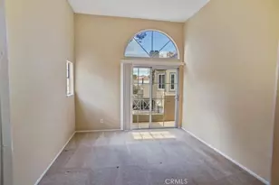 23933 Del Monte Dr., Valencia, CA 91355 - Photo 14
